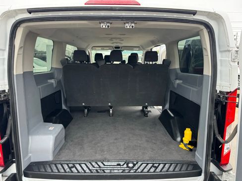 Used 2019 Ford Transit 150 XL image 27