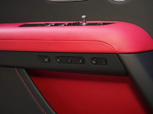 Used 2023 Rolls-Royce Ghost Black Badge image 30