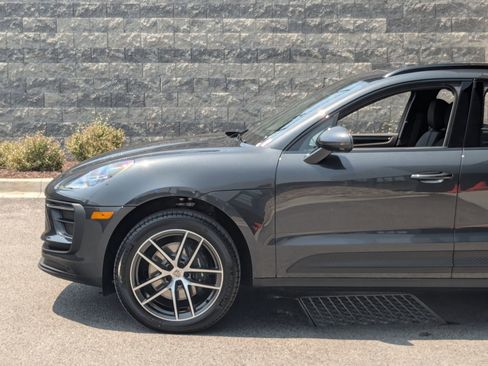 New 2025 Porsche Macan image 11