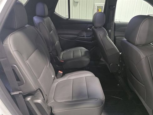 Used 2023 Chevrolet Traverse LT w/ LPO, Floor Liner Package image 15