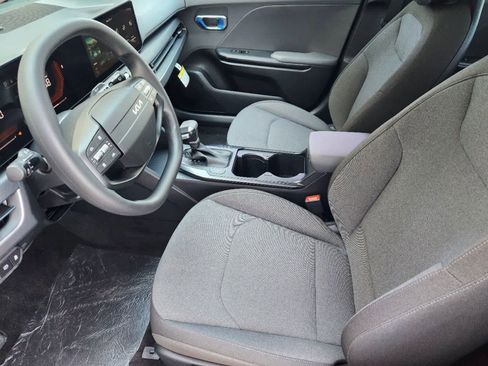 Certified 2025 Kia K4 FWD image 11