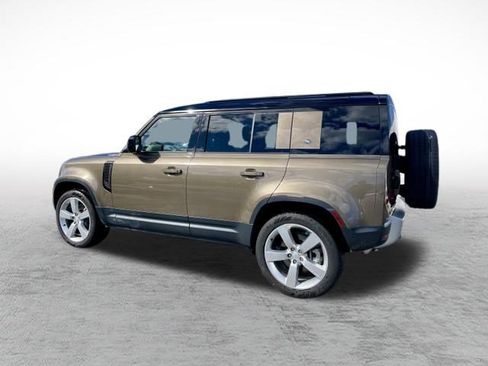 Certified 2024 Land Rover Defender 110 S image 5