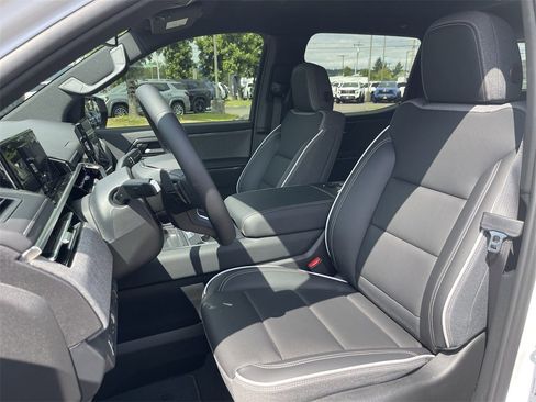 New 2026 GMC Sierra EV Elevation image 18