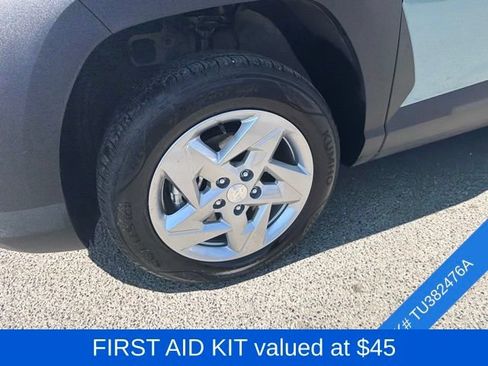 Used 2026 Hyundai Kona SE AWD/4WD image 4
