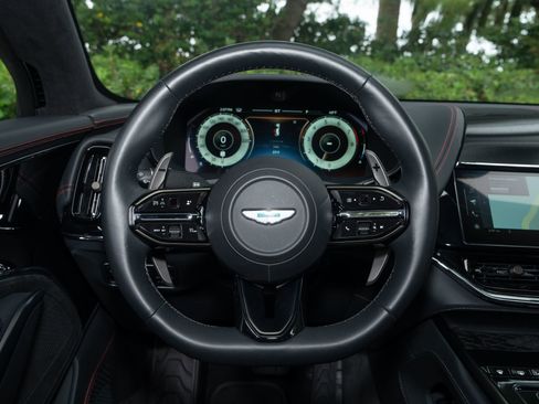 Used 2025 Aston Martin DBX 707 AWD/4WD image 20