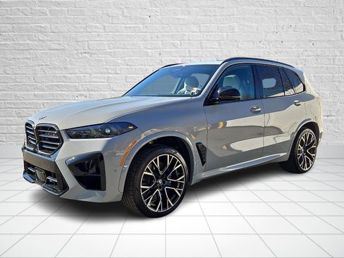 Used 2026 BMW X5 M Competition w/ Executive Package image 3