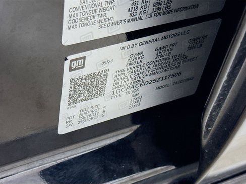 Certified 2025 Chevrolet Silverado 1500 LT RWD image 30
