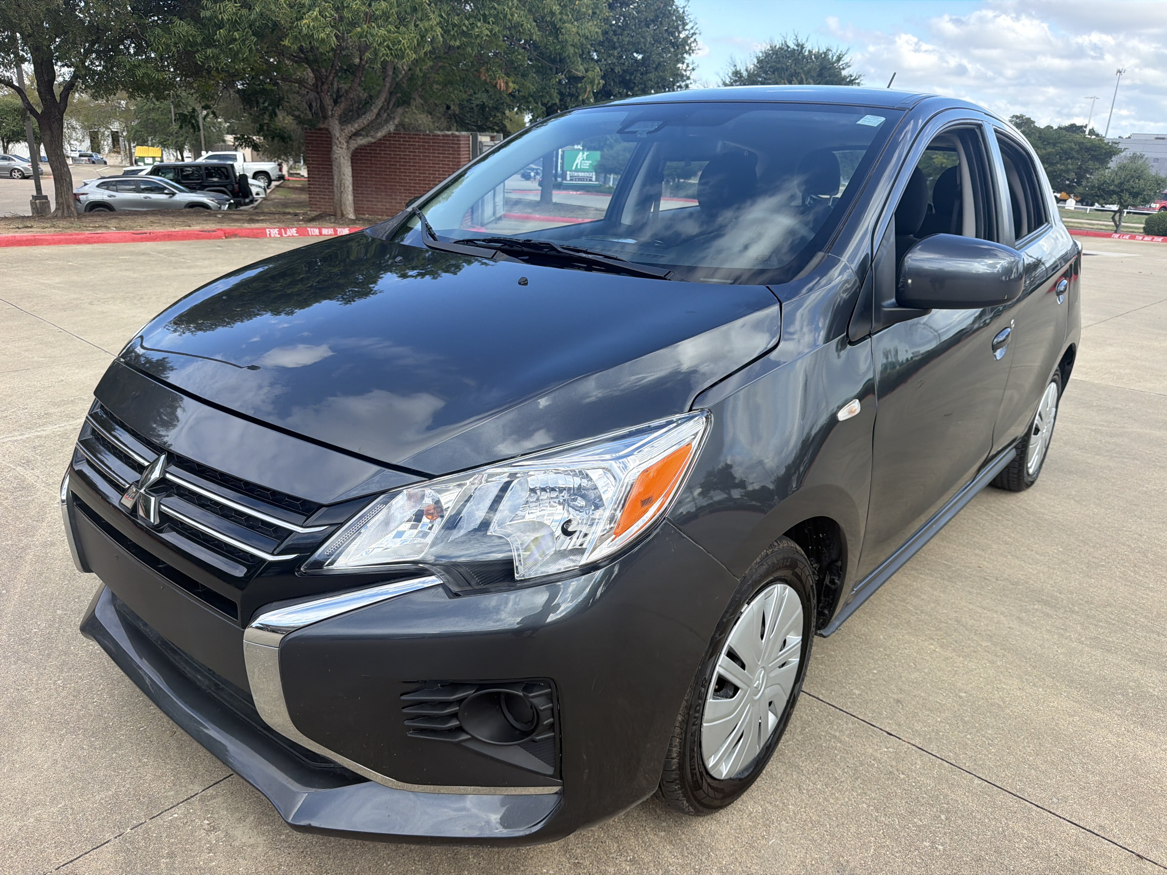 Used 2024 Mitsubishi Mirage ES FWD image 3
