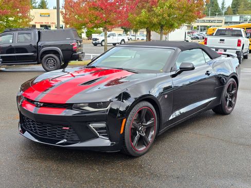 Used 2017 Chevrolet Camaro SS image 3