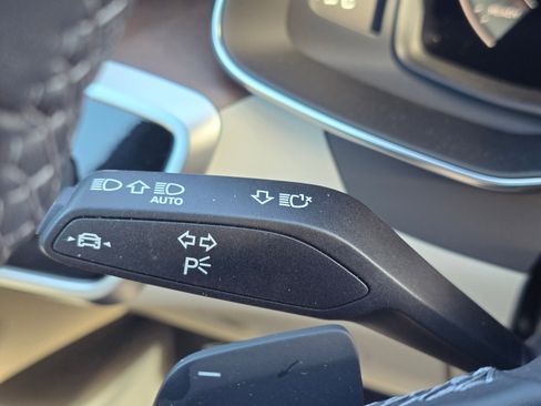 Certified 2025 Audi A6 Premium Plus w/ Premium Plus Package image 44