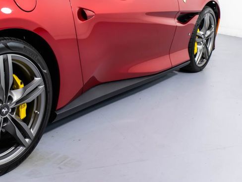 Certified 2019 Ferrari Portofino image 19