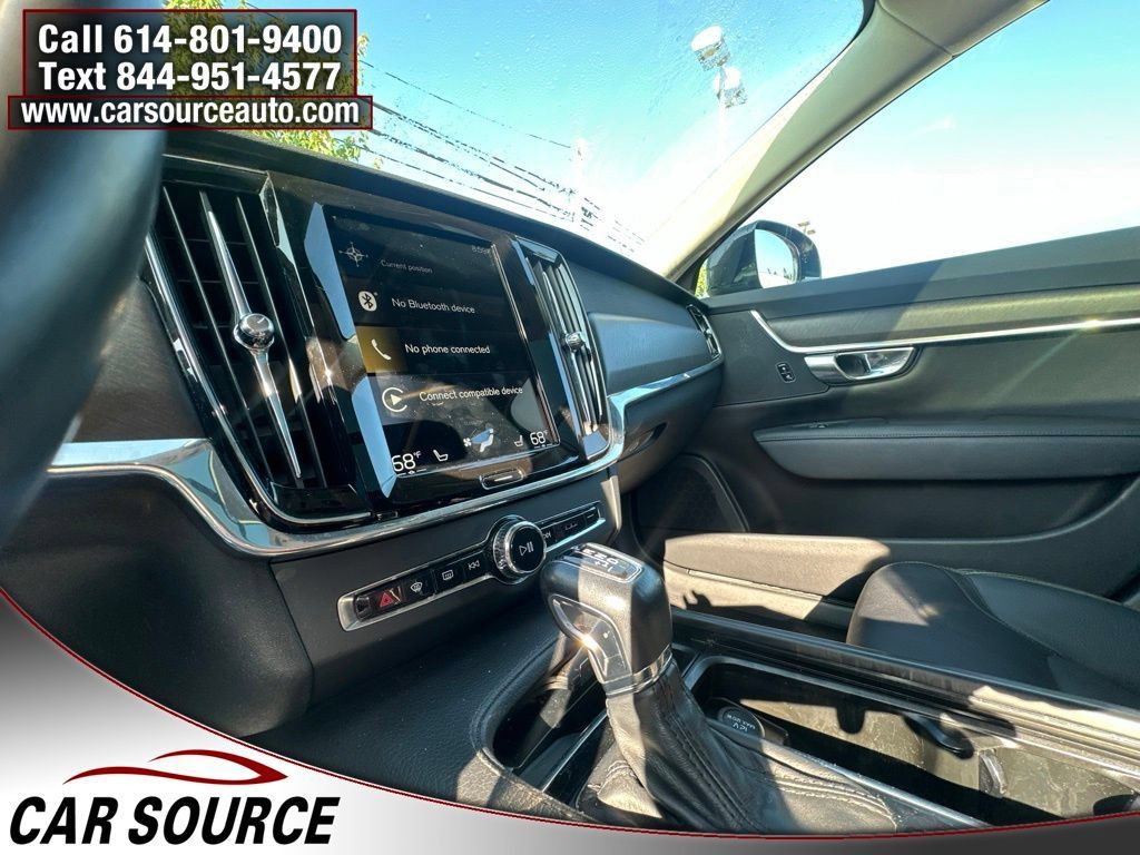 Used 2020 Volvo V90 T6 Cross Country w/ Protection Package Premier AWD/4WD image 13