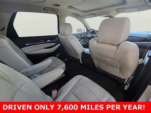 Used 2018 Buick Enclave Premium image 57