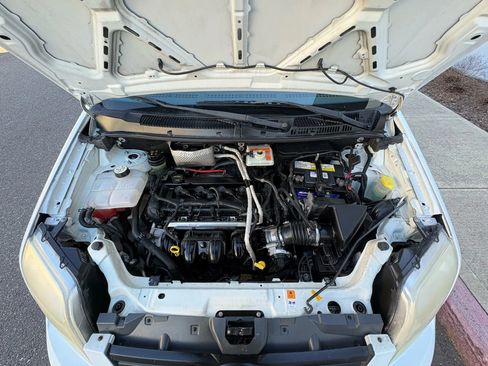 Used 2013 Ford Transit Connect XLT image 24