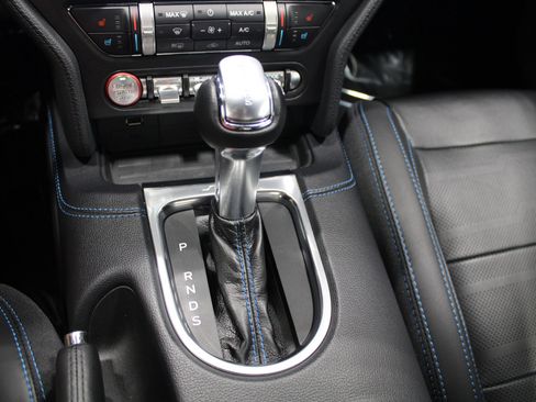 Used 2019 Ford Mustang GT Premium w/ GT Performance Package RWD image 28