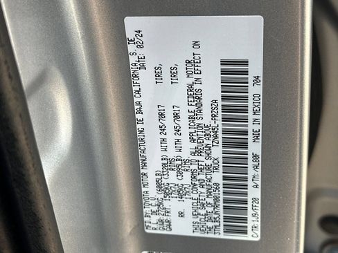 Used 2024 Toyota Tacoma SR5 AWD/4WD image 35