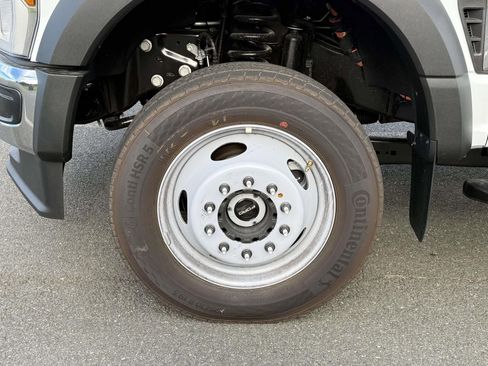 New 2025 Ford F450 XL image 7