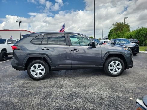 Used 2025 Toyota RAV4 LE FWD image 13