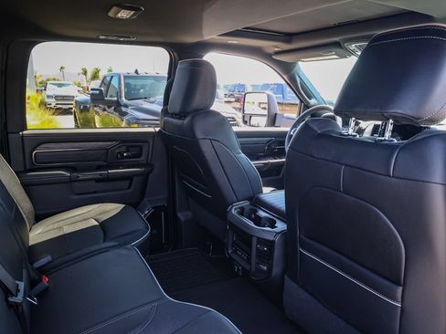 New 2026 RAM 3500 Limited AWD/4WD image 22