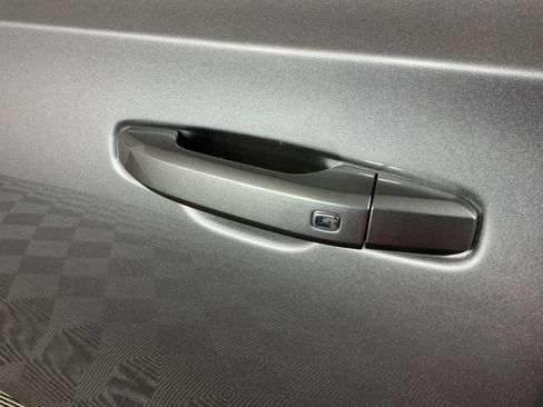 Used 2021 Chevrolet Suburban Z71 w/ Z71 Off-Road Package image 26