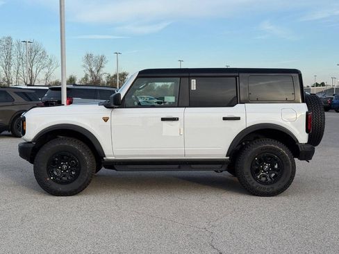 New 2026 Ford Bronco Badlands AWD/4WD image 2