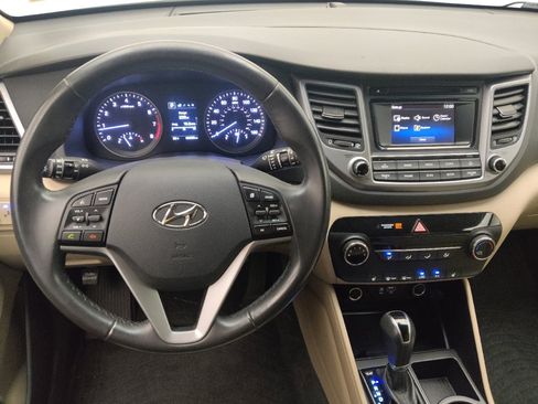 Used 2017 Hyundai Tucson Sport w/ Cargo Package FWD image 22