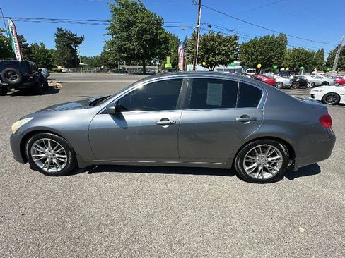 Used 2013 INFINITI G37 Journey w/ Premium Pkg RWD image 6