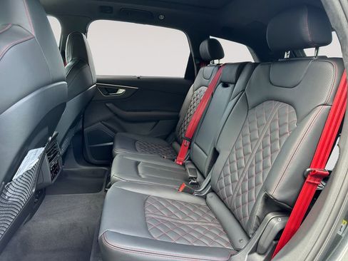 New 2026 Audi SQ7 Prestige AWD/4WD image 13