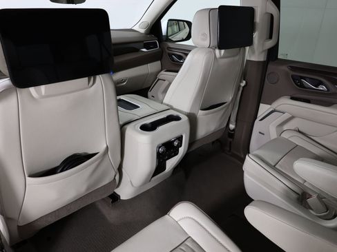 Used 2021 GMC Yukon XL Denali w/ Denali Ultimate Package image 58