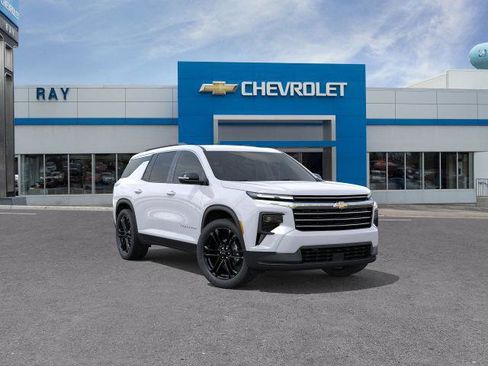 New 2026 Chevrolet Traverse LT w/ Driver Confidence Package image 34