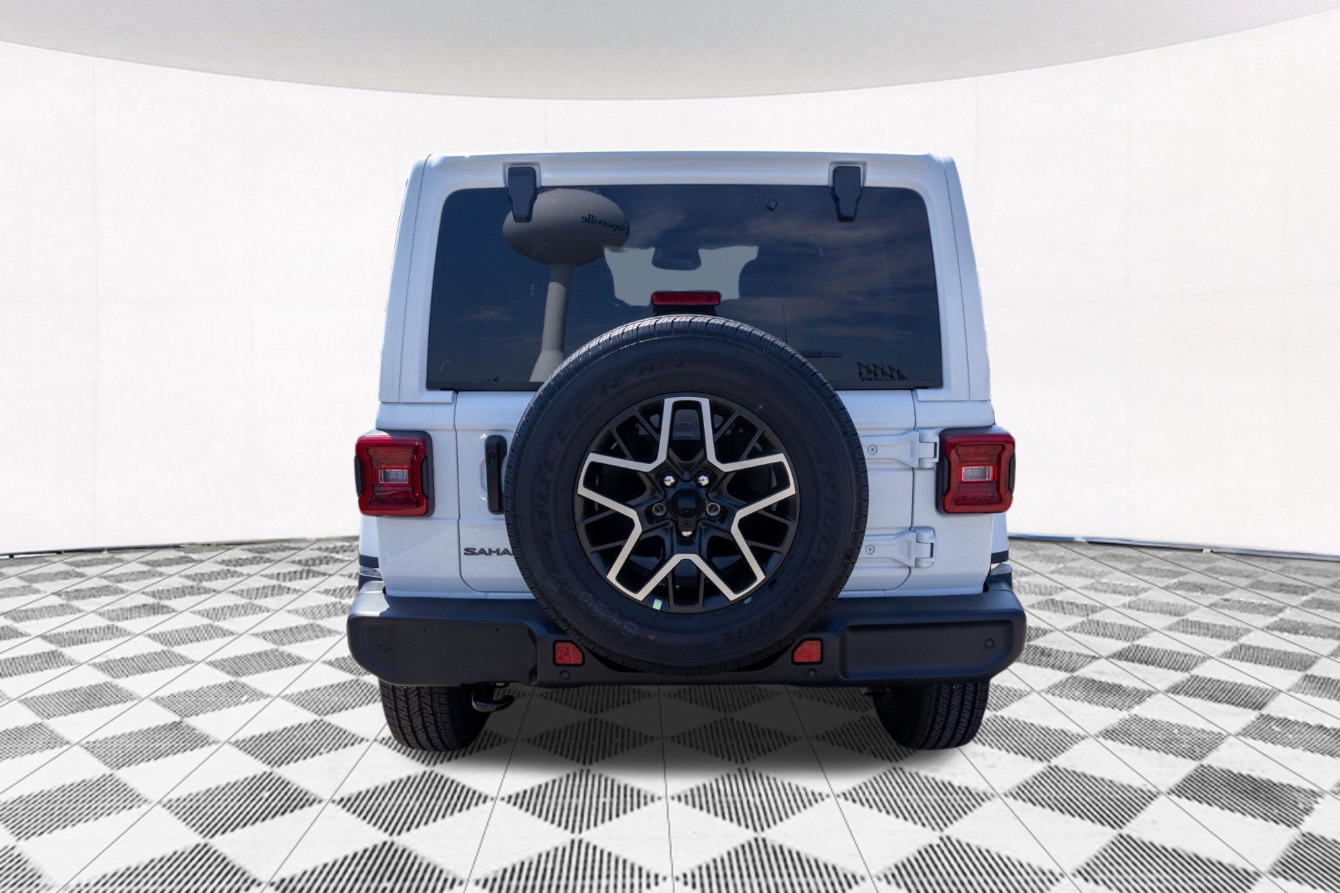 New 2027 Jeep Wrangler Unlimited Sahara AWD/4WD image 13