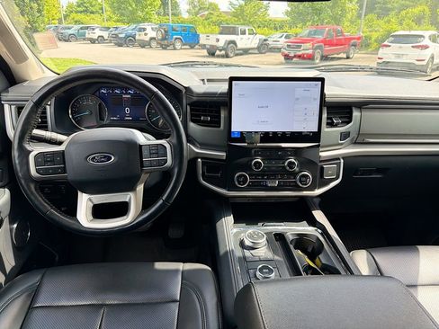 Used 2024 Ford Expedition Max XLT AWD/4WD image 21