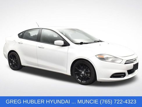 Used 2013 Dodge Dart SXT w/ Popular Equipment Group FWD image 1