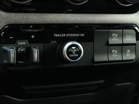 New 2026 RAM 1500 Warlock AWD/4WD image 47