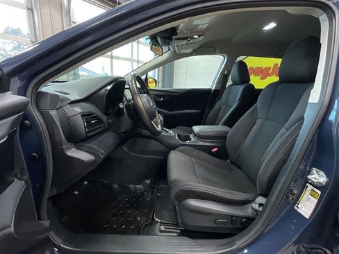 Used 2023 Subaru Outback Premium AWD/4WD image 11