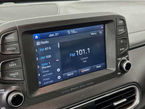 Used 2021 Hyundai Kona Limited w/ Cargo Package image 15