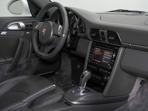 Used 2009 Porsche 911 Carrera RWD image 30