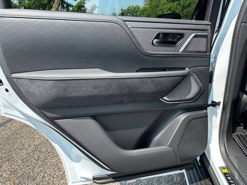New 2027 INFINITI QX80 Autograph AWD/4WD image 31