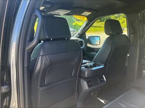 Used 2025 Ford F150 Lariat w/ Equipment Group 502A High AWD/4WD image 36