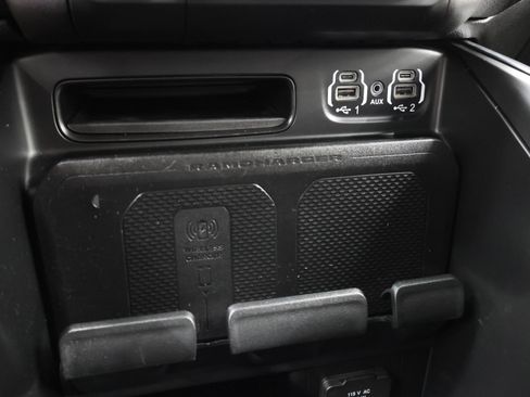 Used 2022 RAM 2500 Laramie AWD/4WD image 45