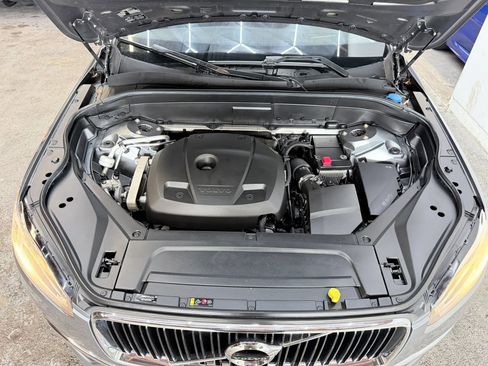 Used 2016 Volvo XC90 T5 Momentum image 27