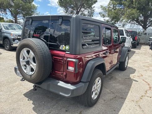 Used 2021 Jeep Wrangler Unlimited Sport AWD/4WD image 3