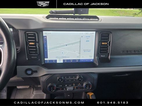 Used 2022 Ford Bronco Badlands AWD/4WD image 3