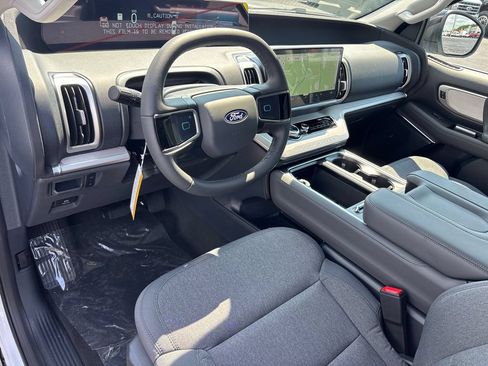 New 2027 Ford Expedition Active RWD image 15