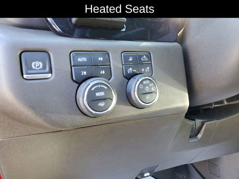 Used 2024 Chevrolet Silverado 2500 LTZ w/ LTZ Convenience Package image 9