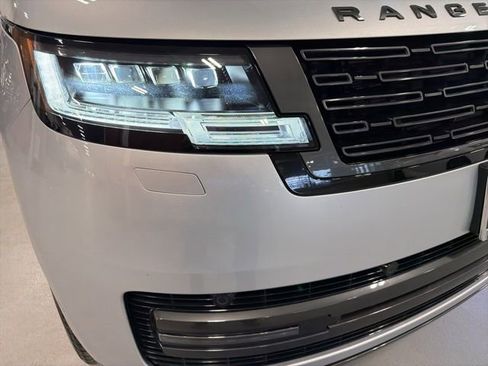 Used 2024 Land Rover Range Rover SE image 51