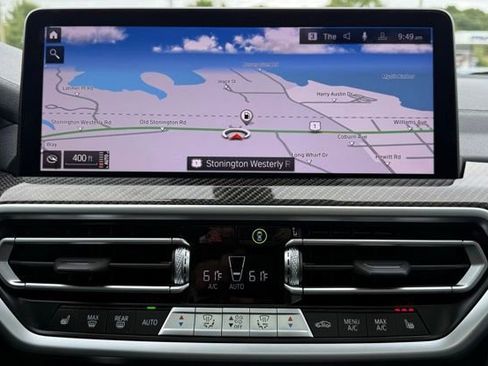 Used 2024 BMW X4 M40i w/ Premium Package image 27