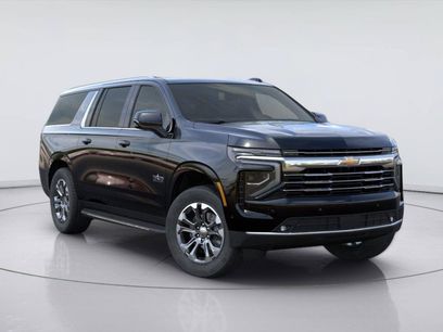 New 2026 Chevrolet Suburban LT w/ Comfort Package