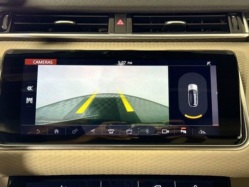Used 2019 Land Rover Range Rover Velar S image 14
