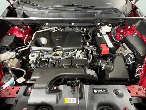 Used 2021 Toyota RAV4 LE FWD image 35
